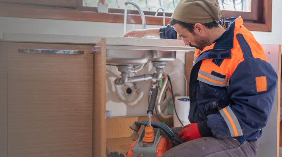 Professional sink repair in Gwinner, ND
